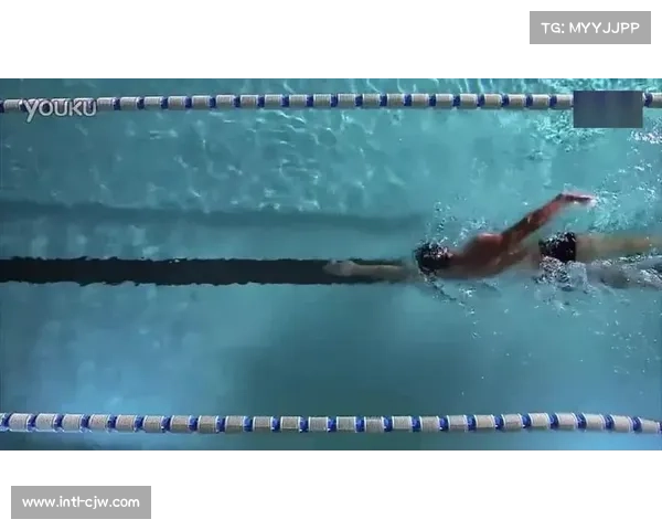 Speedo推出革命性低阻面料自由泳专用赛服助力破纪录表现 Speedo推出革命性低阻面料自由泳专用赛服助力破纪录表现