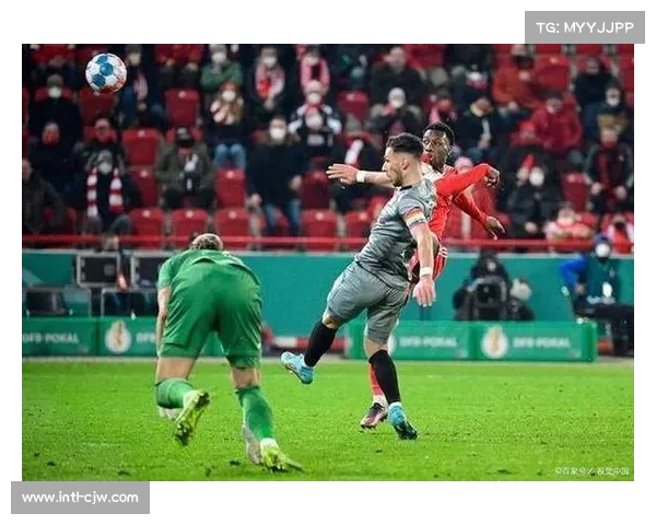 科隆战平圣保利后，主帅强调球队需提升防守稳定性