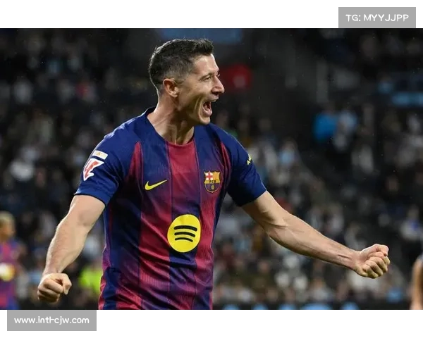 老将莱万替补建功，巴萨锋线年龄结构优化中