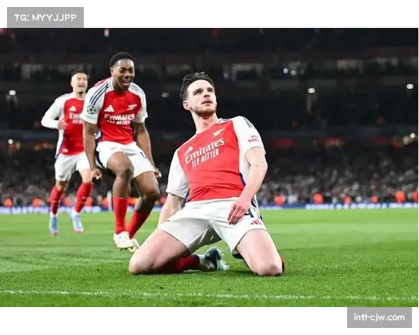 球员评分：梅开二度的拉卡泽特获全场最高分，里昂取胜头号功臣